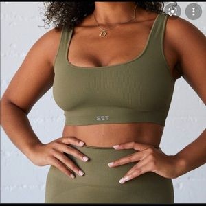 SETactive SCULPTFLEX™ BOX CUT BRA IN CACTUS